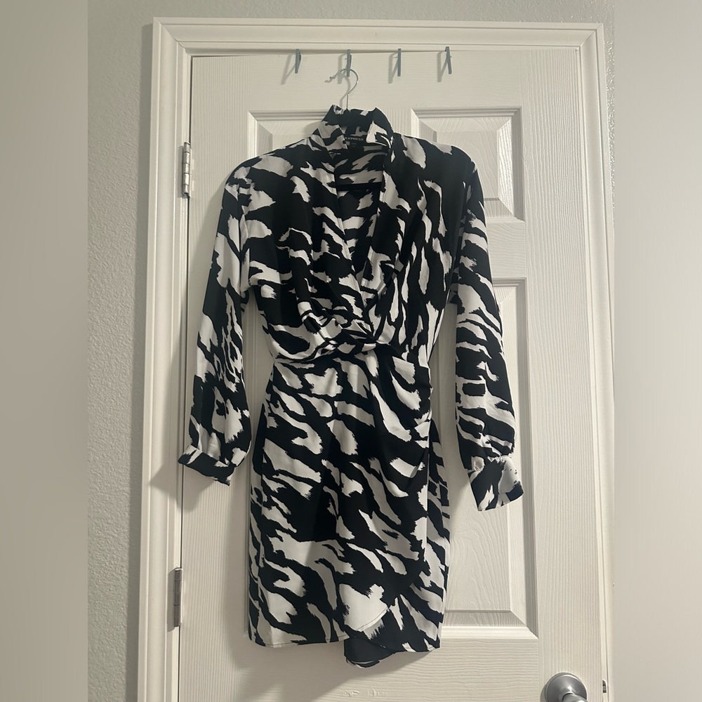Express black-and-white dress